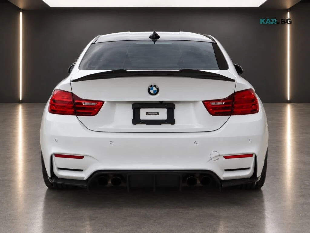 BMW M4 Coupe * RWD * АвтоКредит * (ЦЕНА ДО БГ), снимка 4 - Автомобили и джипове - 56262045
