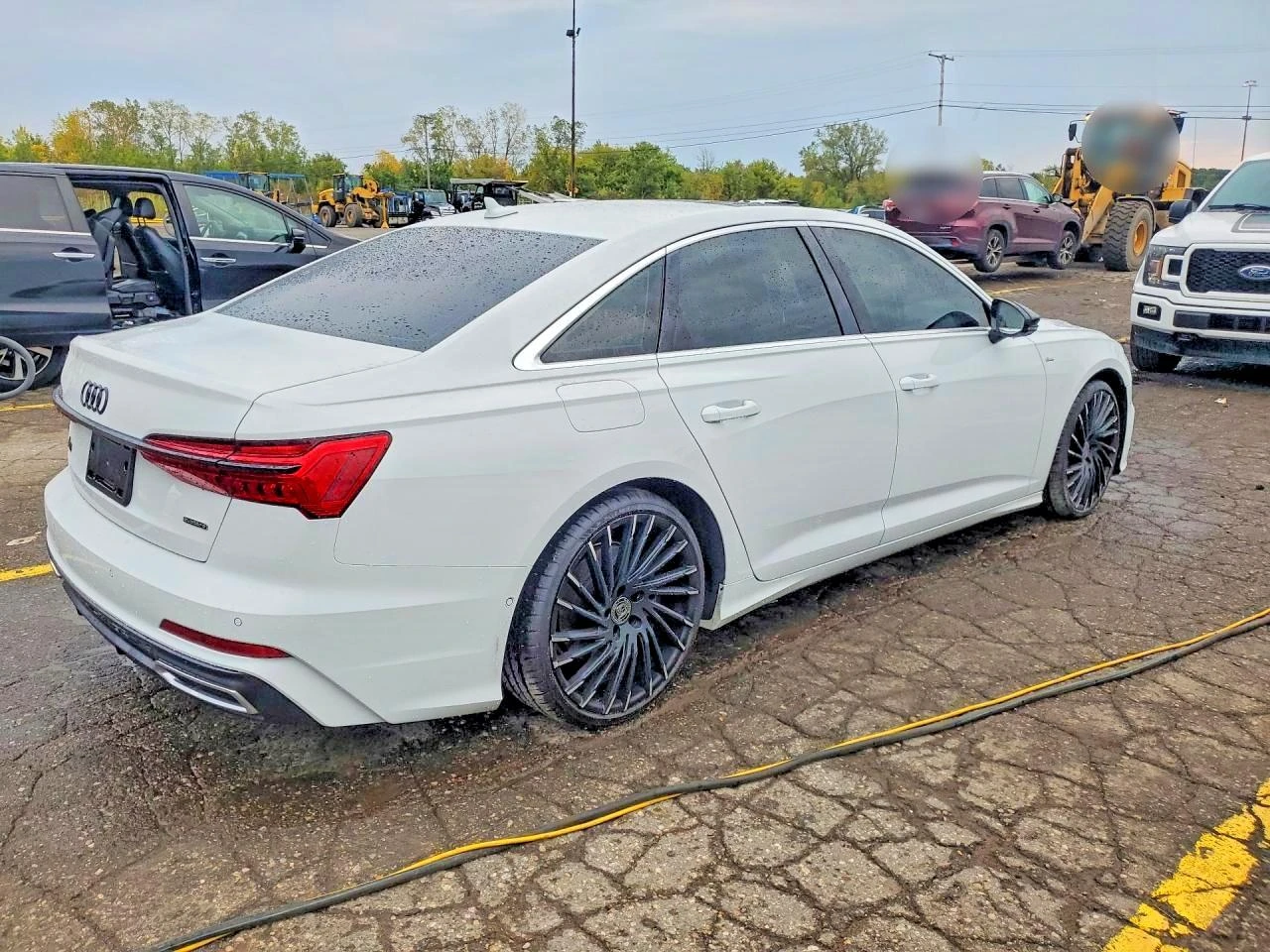 Audi A6 3.0l Premium Plus, снимка 3 - Автомобили и джипове - 56351180