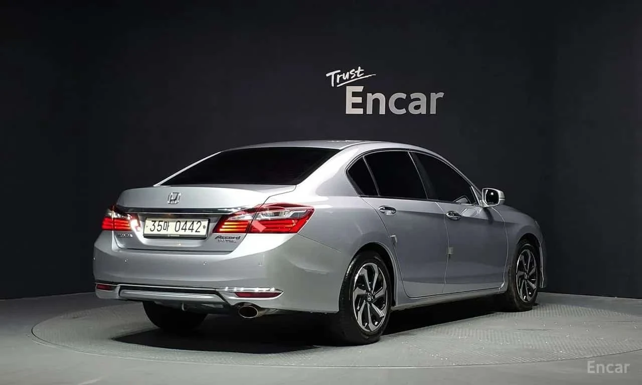 Honda Accord 2.4 * FACELIFT * 4 �������� * ������ * ������� *  | Mobile.bg � ����������� 2