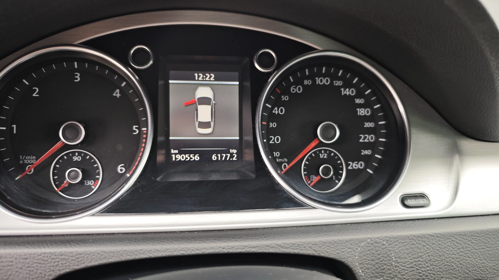 VW Passat XENON/EXECUTIVE/����/���������/DSG/NAV/DVD/KAM | Mobile.bg � ����������� 16