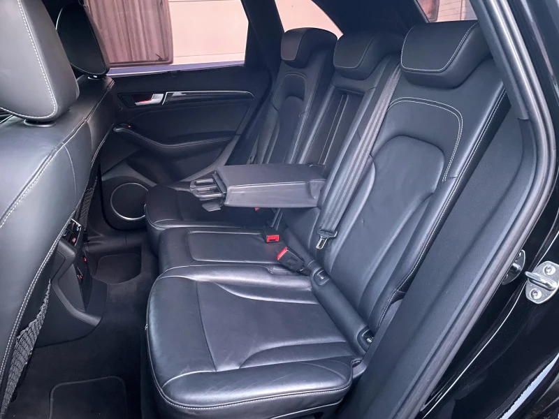 Audi SQ5 3.0 /313к.с/DISTRONIC/LANE ASSIST/ B&O /ПОДГРЕВ/F1, снимка 16 - Автомобили и джипове - 47933799