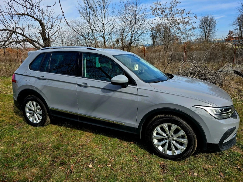 VW Tiguan 2.0D Avtomat, снимка 7 - Автомобили и джипове - 49433866