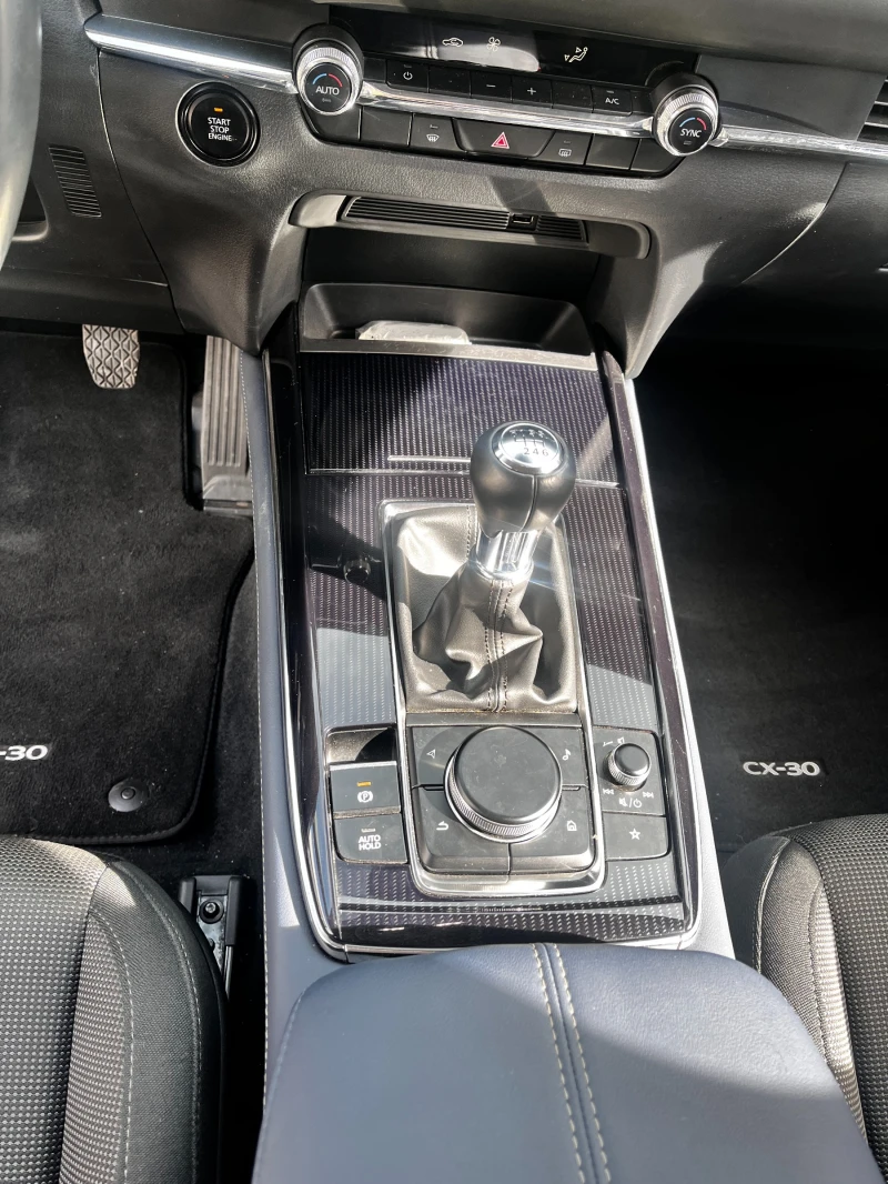 Mazda CX-30 SKYACTIV-G, снимка 13 - Автомобили и джипове - 51989437