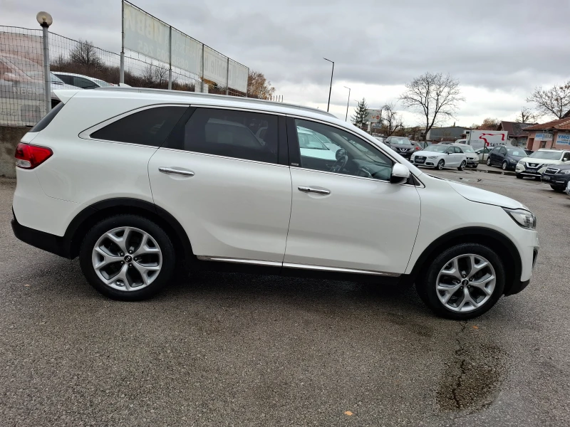 Kia Sorento 2.2 CRDI REBEL , снимка 17 - Автомобили и джипове - 52292584