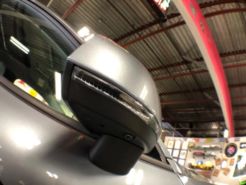 Volvo XC40  MOMENTUM T5 AWD LEATHER PAN, снимка 9 - Автомобили и джипове - 53009488