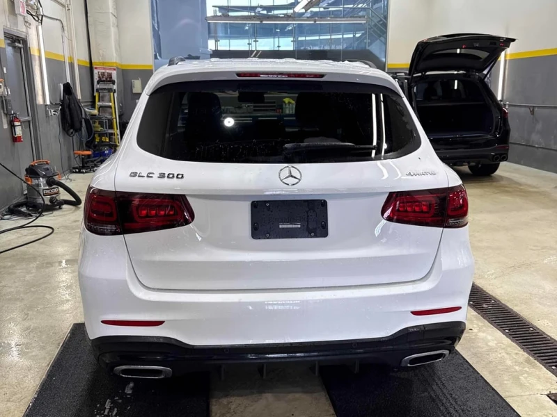 Mercedes-Benz GLC 300 4MATIC * ГЛАВНО ПРЕДСТАВИТЕЛСТВО НА MERCEDES* , снимка 5 - Автомобили и джипове - 53405760