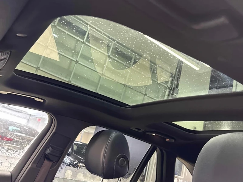 Mercedes-Benz GLC 300 4MATIC * ГЛАВНО ПРЕДСТАВИТЕЛСТВО НА MERCEDES* , снимка 10 - Автомобили и джипове - 53405760