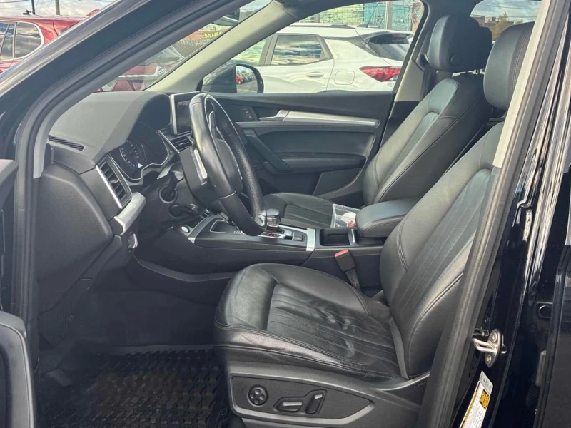 Audi Q5 * Progressiv * CARFAX * БЕЗ ПЪРВОНАЧАЛНА ВНОСКА, снимка 12 - Автомобили и джипове - 53451843