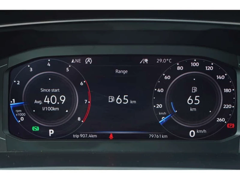 VW Tiguan * Highline R Line BSM Navigation Remote starter. *, снимка 16 - Автомобили и джипове - 53574203