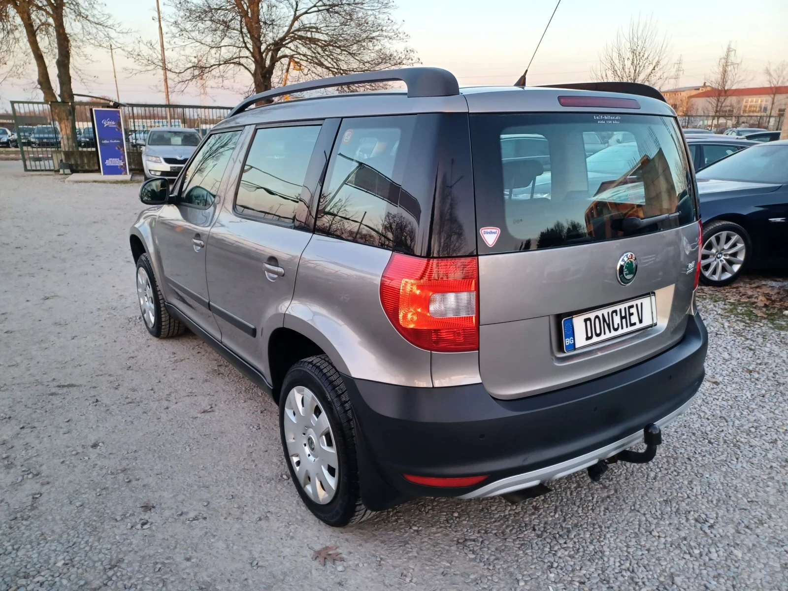 Skoda Yeti 1.6-105TDI!! 1собственик! Пълна сервизна история!П - изображение 4