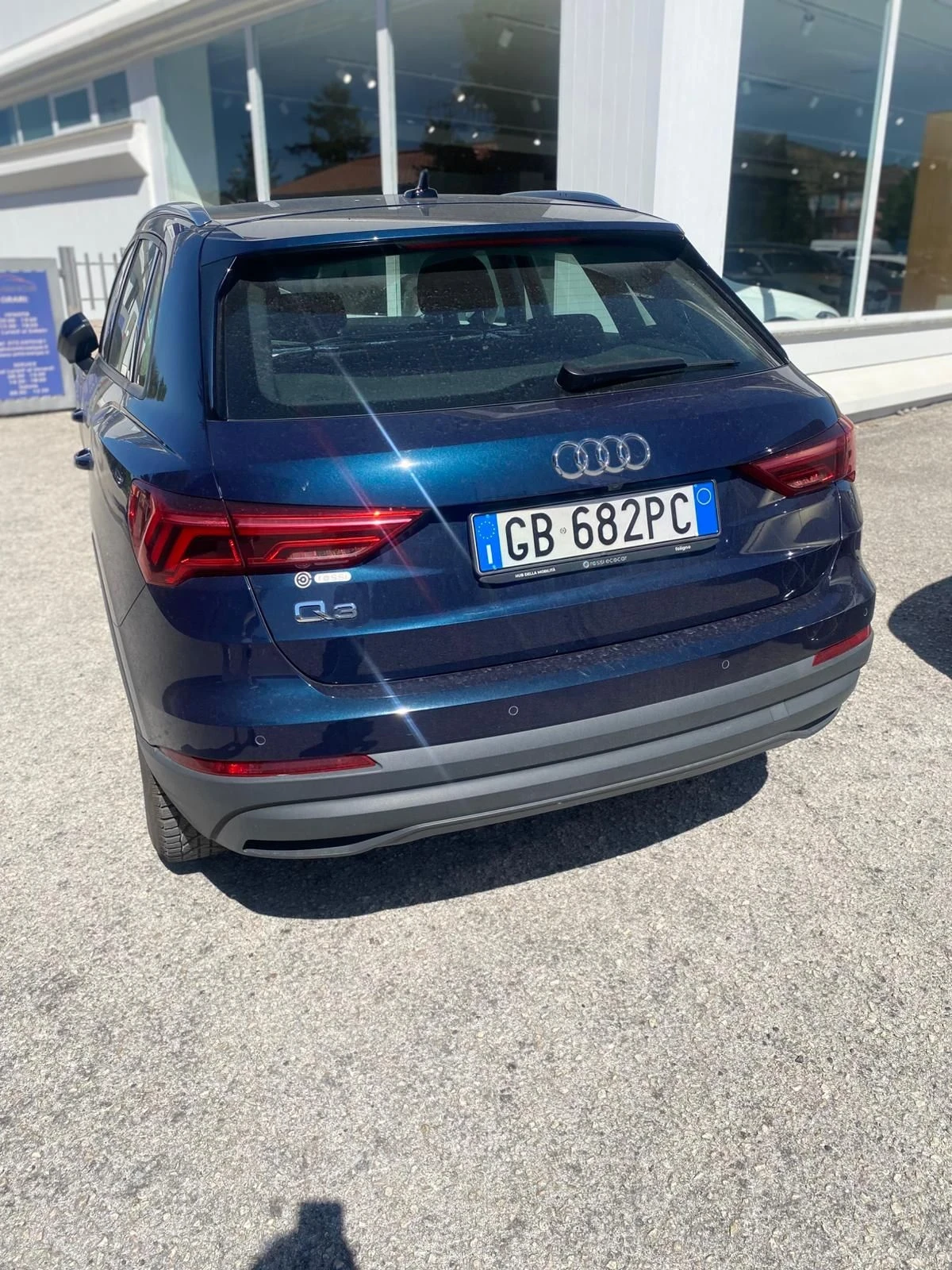Audi Q3 2.0TDI S.TRONIC  - изображение 3