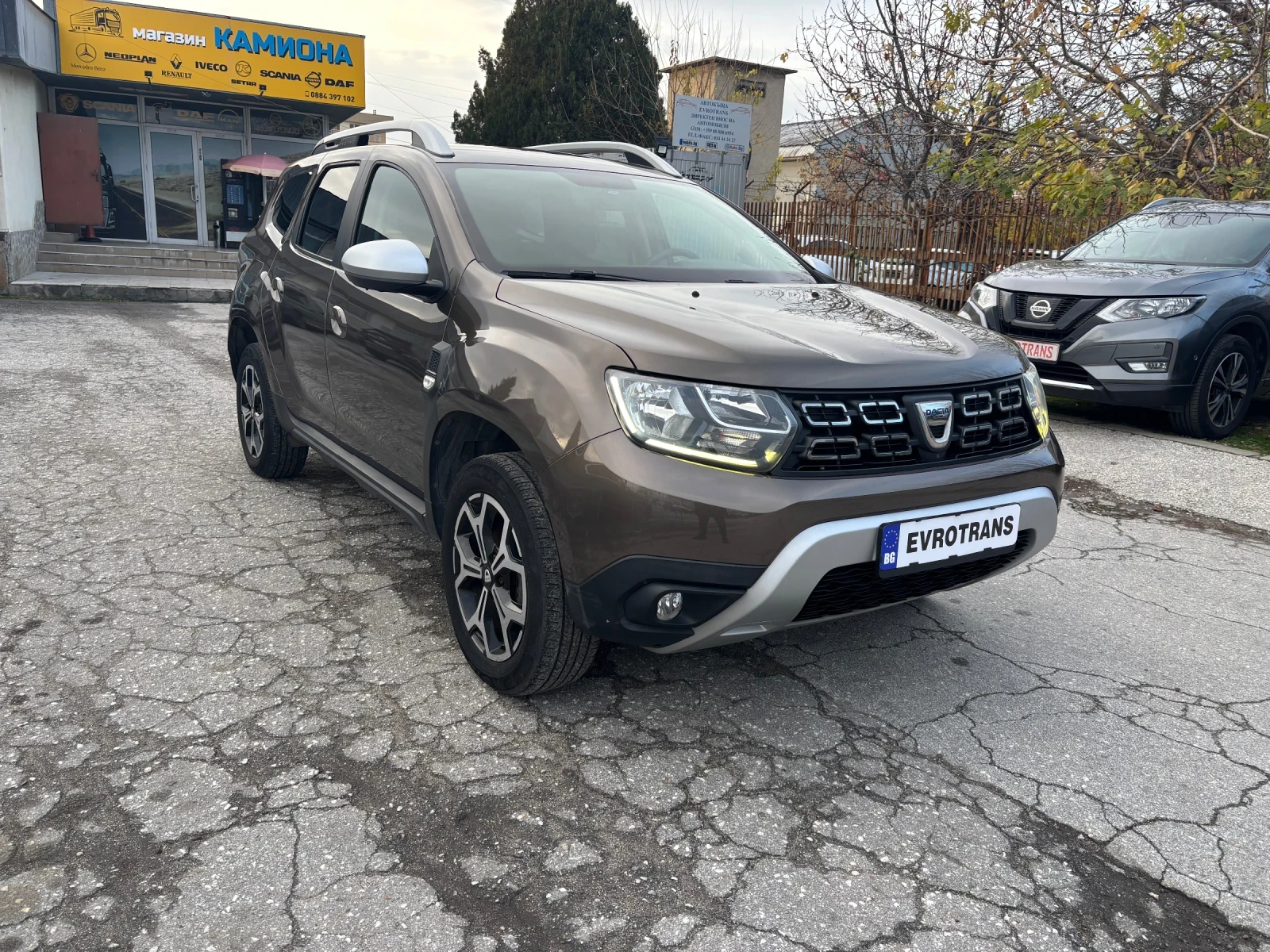 Dacia Duster 1.5 dci /115 k.c./ Navi/ Камери 360 градуса / - изображение 2