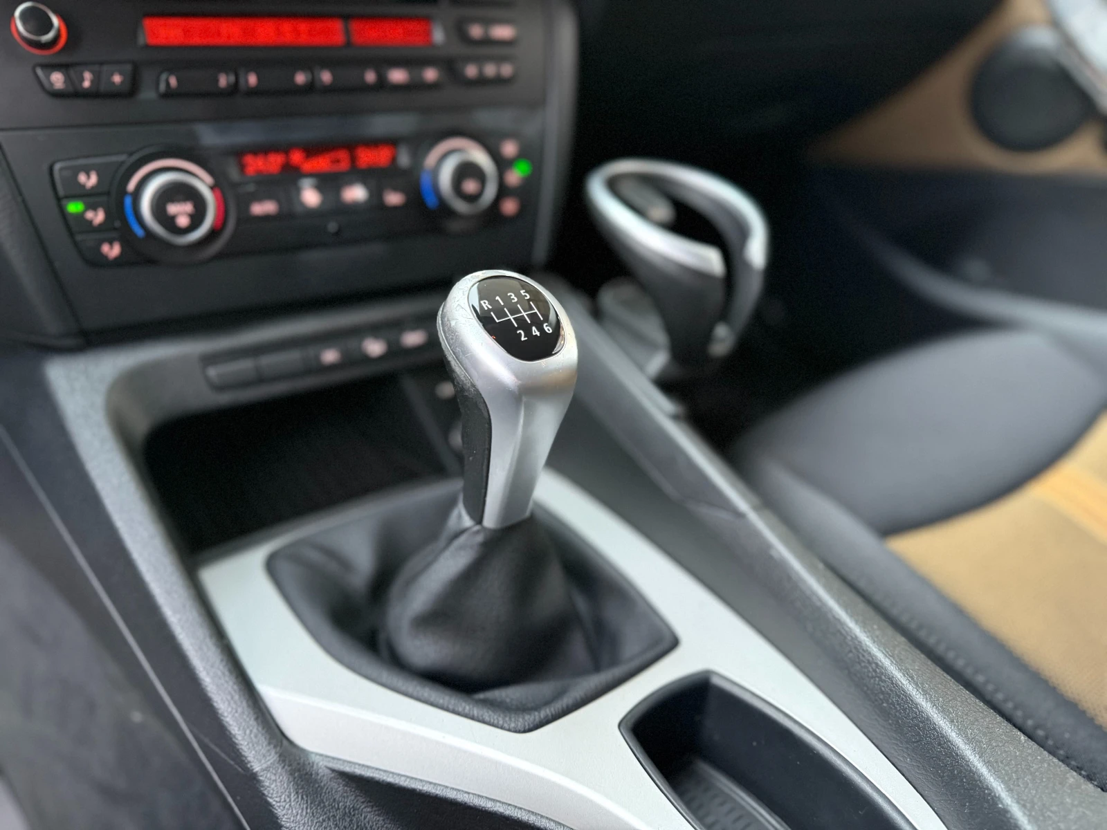 BMW X1 6 ������ ��������/2.0D Xdrive 163�.�. EURO5 | Mobile.bg � ����������� 11