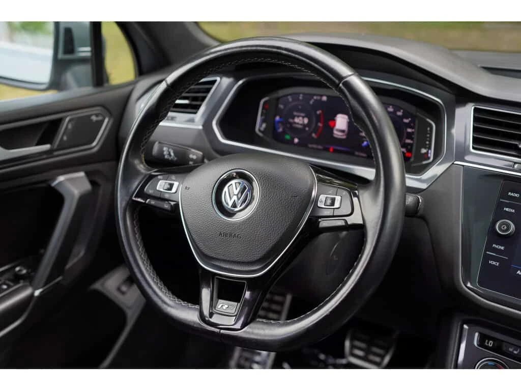 VW Tiguan * Highline R Line BSM Navigation Remote starter. * | Mobile.bg � ����������� 15
