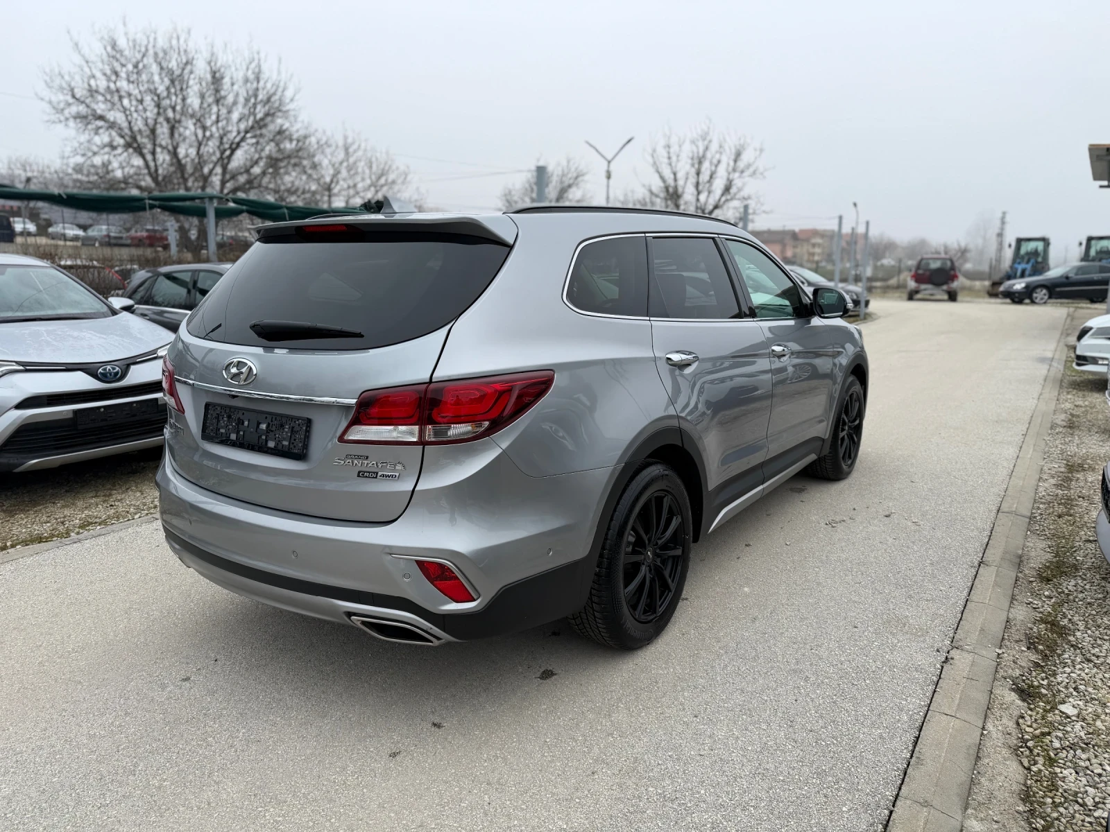 Hyundai Santa fe Grand 2.2CRDI Facelift Швейцария Vertex, снимка 5 - Автомобили и джипове - 53656810