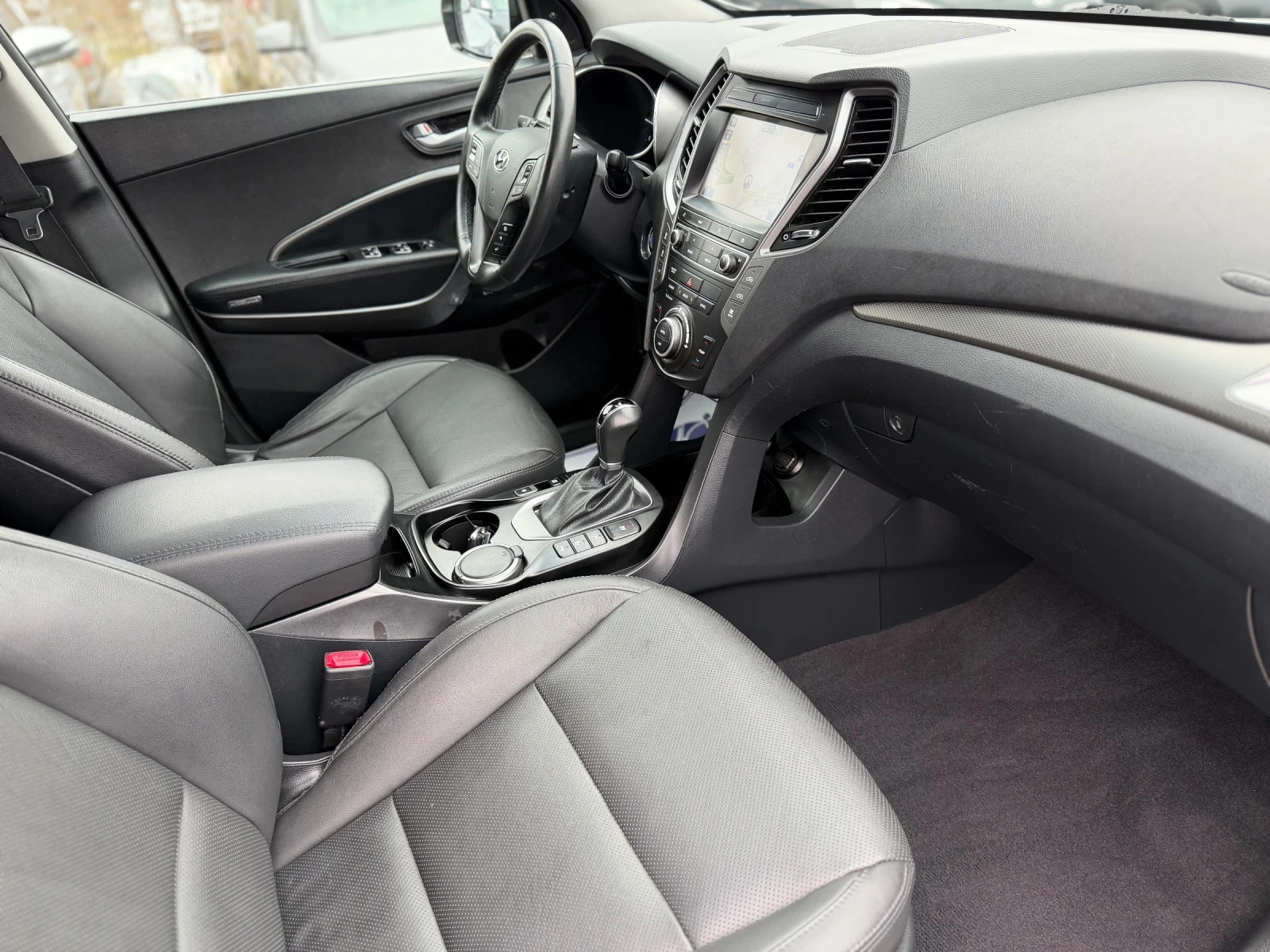 Hyundai Santa fe Grand 2.2CRDI Facelift Швейцария Vertex, снимка 10 - Автомобили и джипове - 53656810