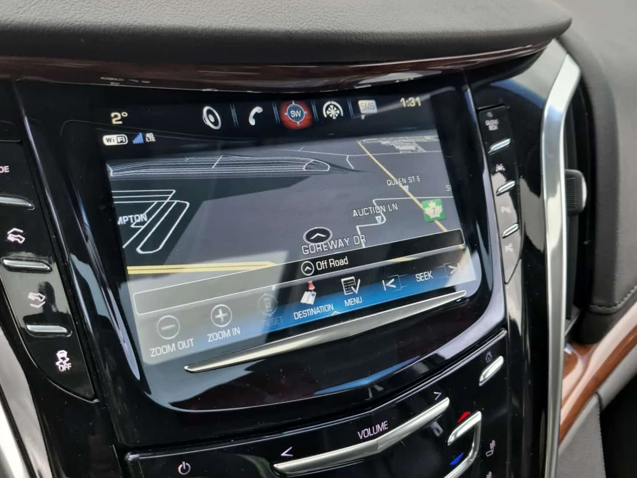 Cadillac Escalade * PREMIUM LUXURY * ОБДУХВАНЕ * ПОДГРЕВ * ПАНОРАМА, снимка 10 - Автомобили и джипове - 54109712