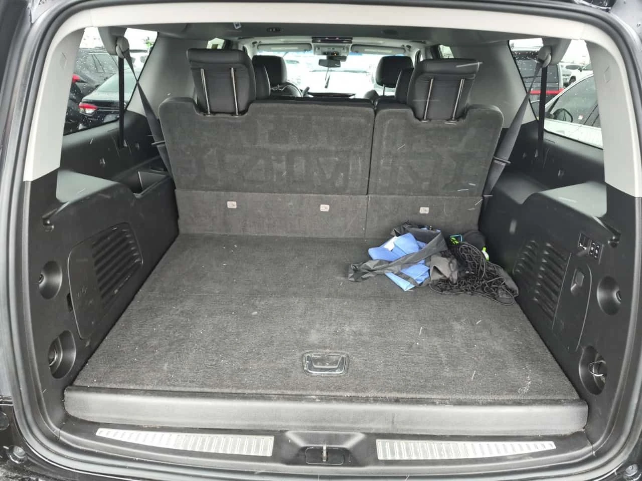 Cadillac Escalade * PREMIUM LUXURY * ОБДУХВАНЕ * ПОДГРЕВ * ПАНОРАМА, снимка 15 - Автомобили и джипове - 54109712