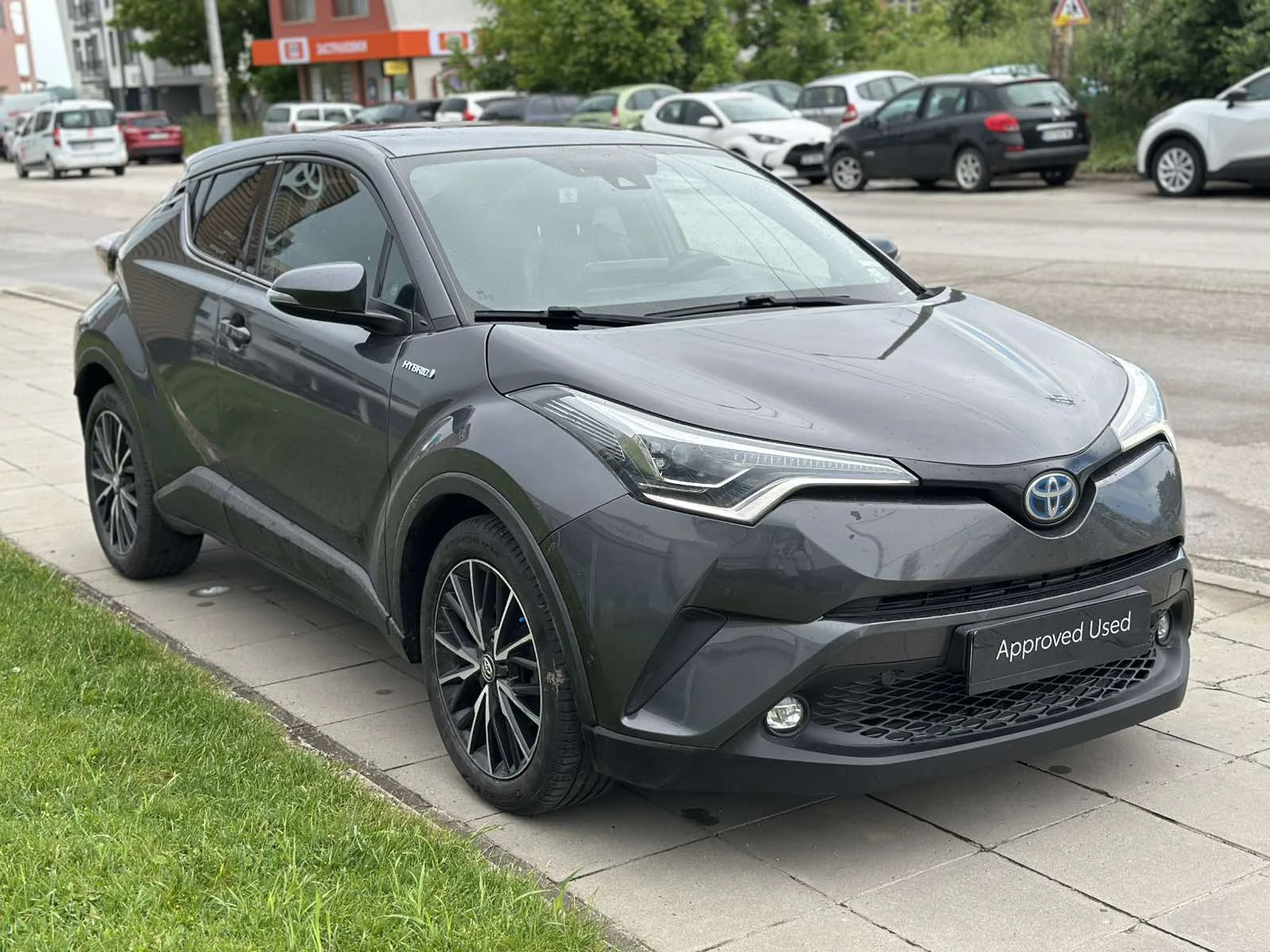 Toyota C-HR 1.8 HSD Classy, снимка 6 - Автомобили и джипове - 54547717
