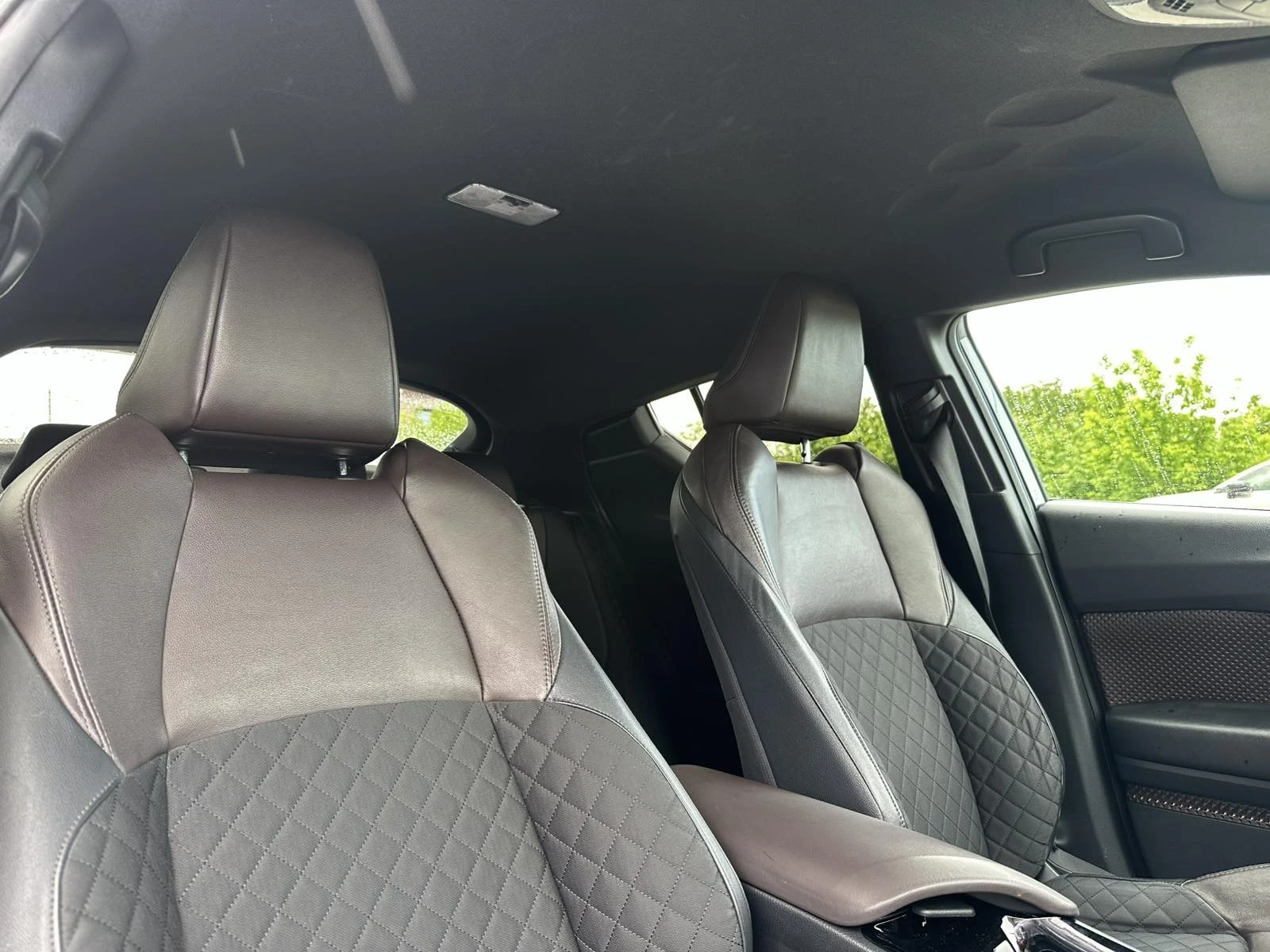 Toyota C-HR 1.8 HSD Classy, снимка 11 - Автомобили и джипове - 54547717