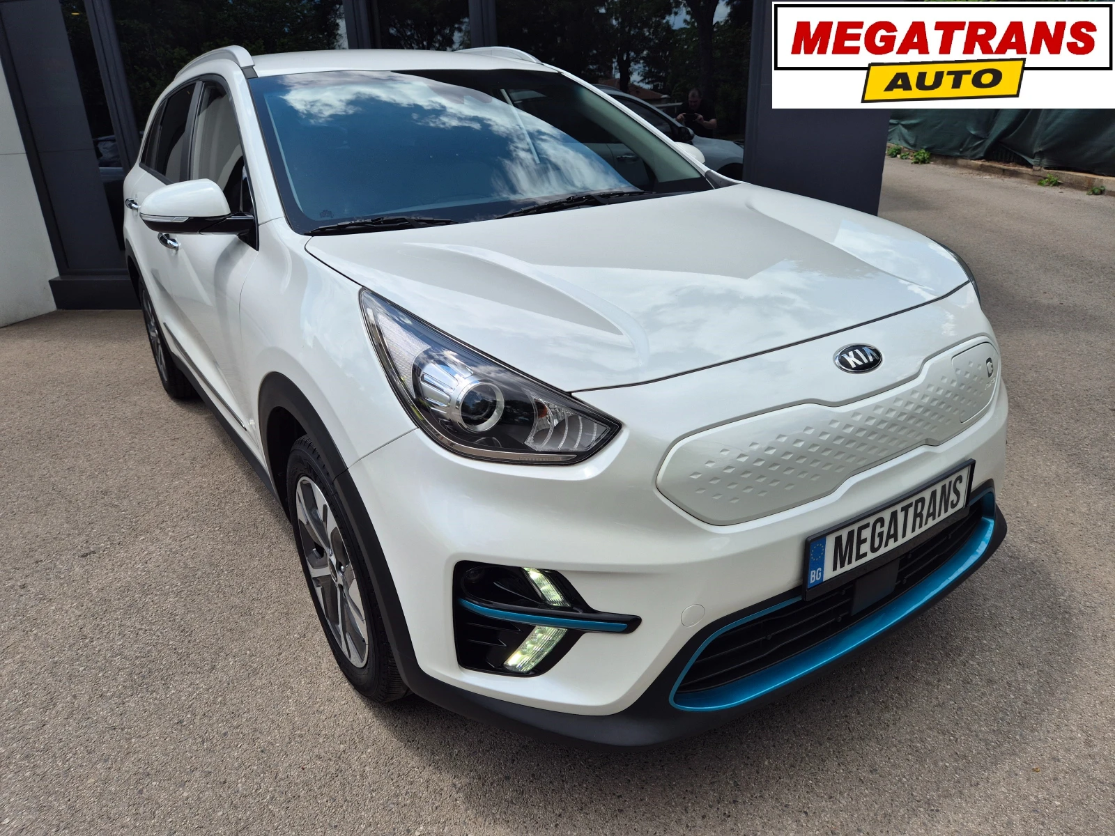 Kia Niro EV 64 kWh ГАРАНЦИЯ - Наличен в БГ