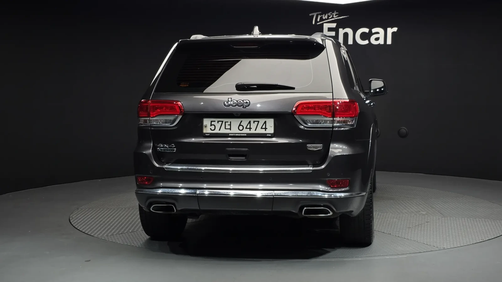 Jeep Grand cherokee 3.0D Summit, снимка 4 - Автомобили и джипове - 54681191
