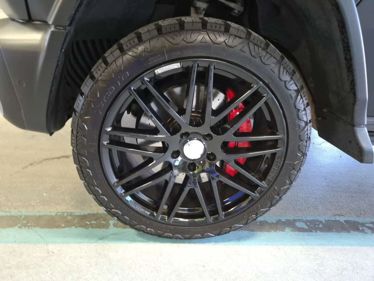 Mercedes-Benz G 63 AMG * CARFAX * ДИСТРОНИК * АВТОКРЕДИТ * , снимка 7 - Автомобили и джипове - 54940371