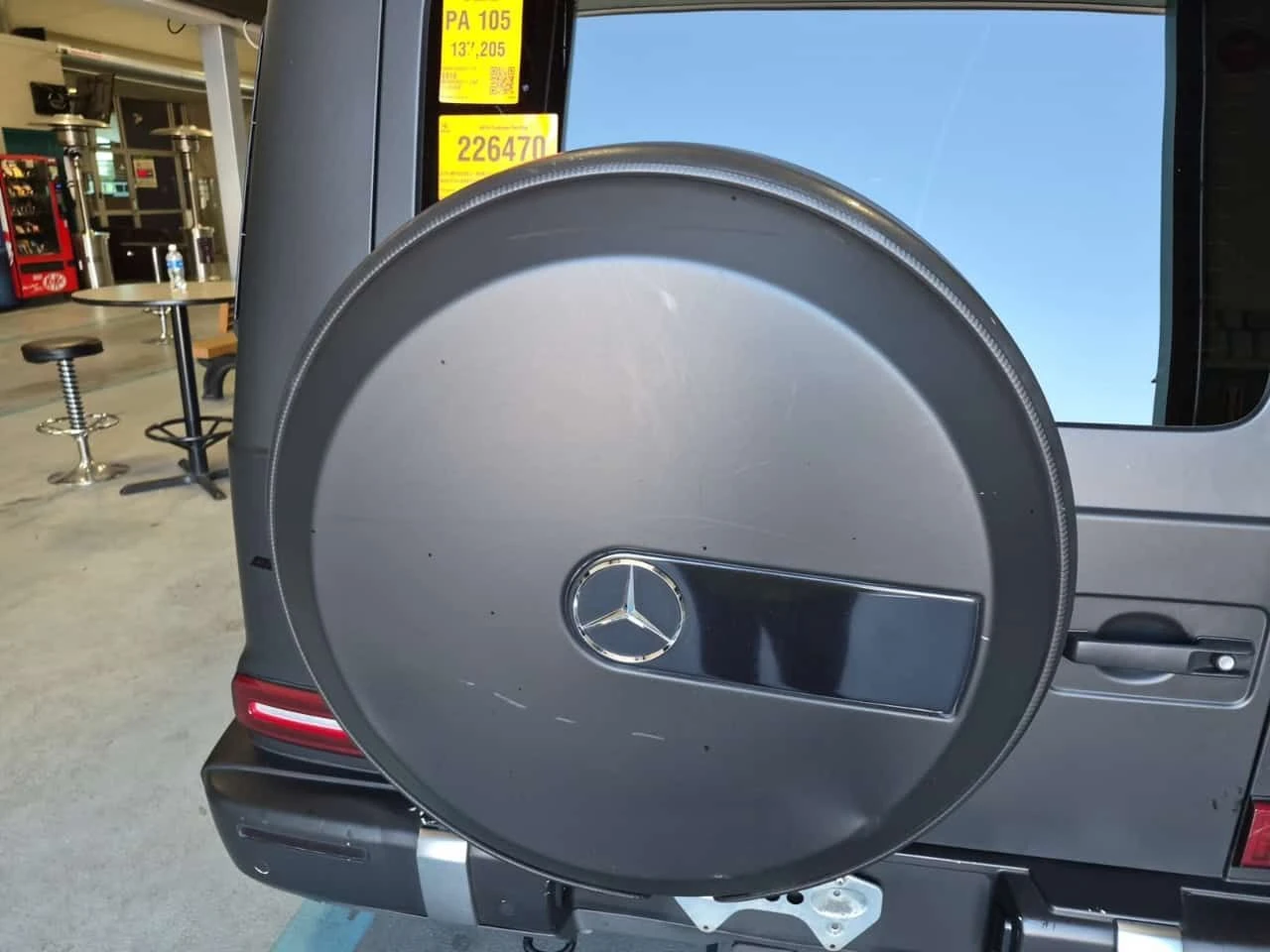 Mercedes-Benz G 63 AMG * CARFAX * ДИСТРОНИК * АВТОКРЕДИТ * , снимка 6 - Автомобили и джипове - 54940371