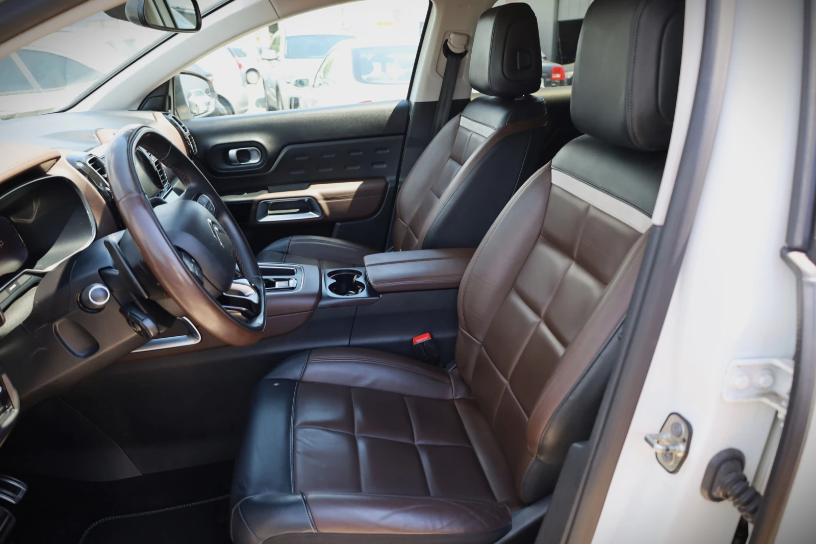 Citroen C5 Aircross 2.0 HDI, снимка 15 - Автомобили и джипове - 55223239