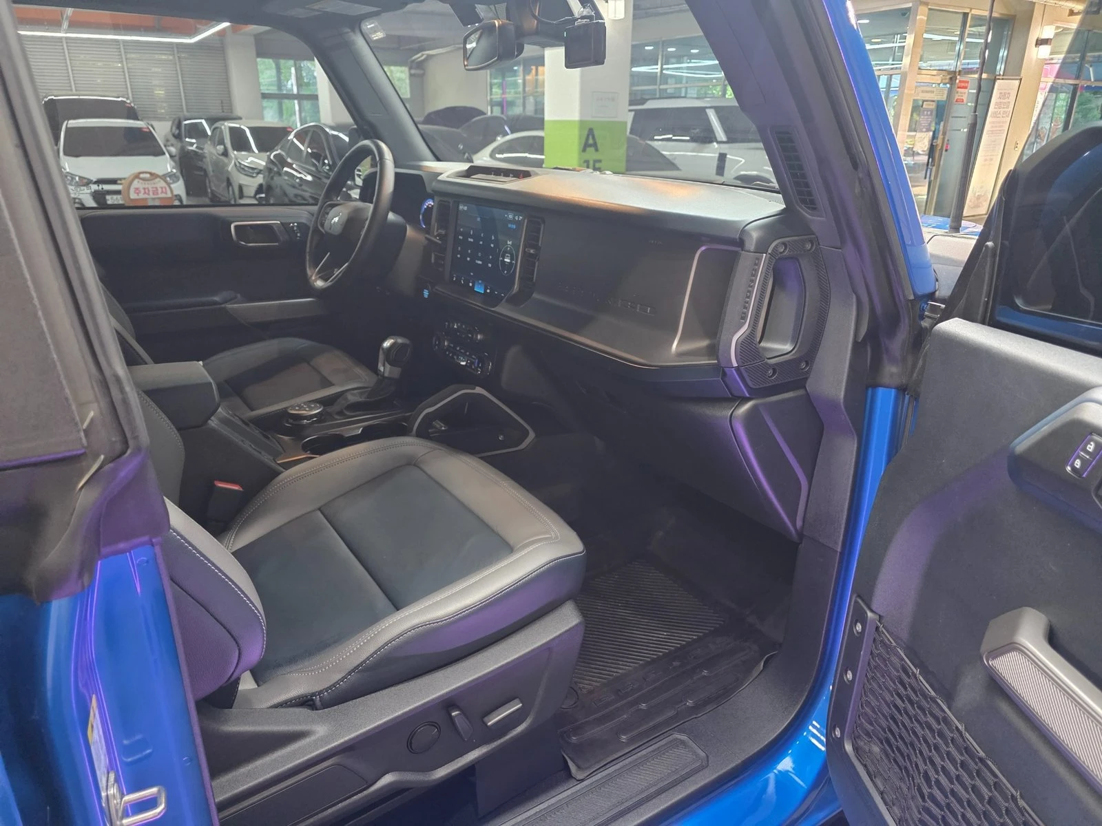 Ford Bronco 2.7* 360* KEYLESS* ПОДГРЕВ ВОЛАН* КРАЙНА ЦЕНА, снимка 10 - Автомобили и джипове - 55324827