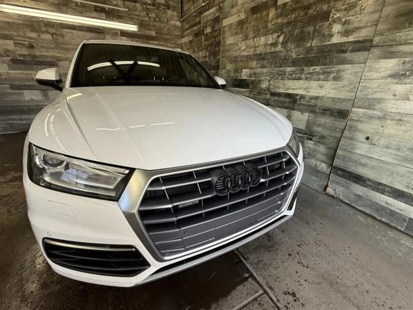 Audi Q5 Premium Plus* QUATTRO* ОБДУХВАНЕ* ПАНО* , снимка 3 - Автомобили и джипове - 55421683