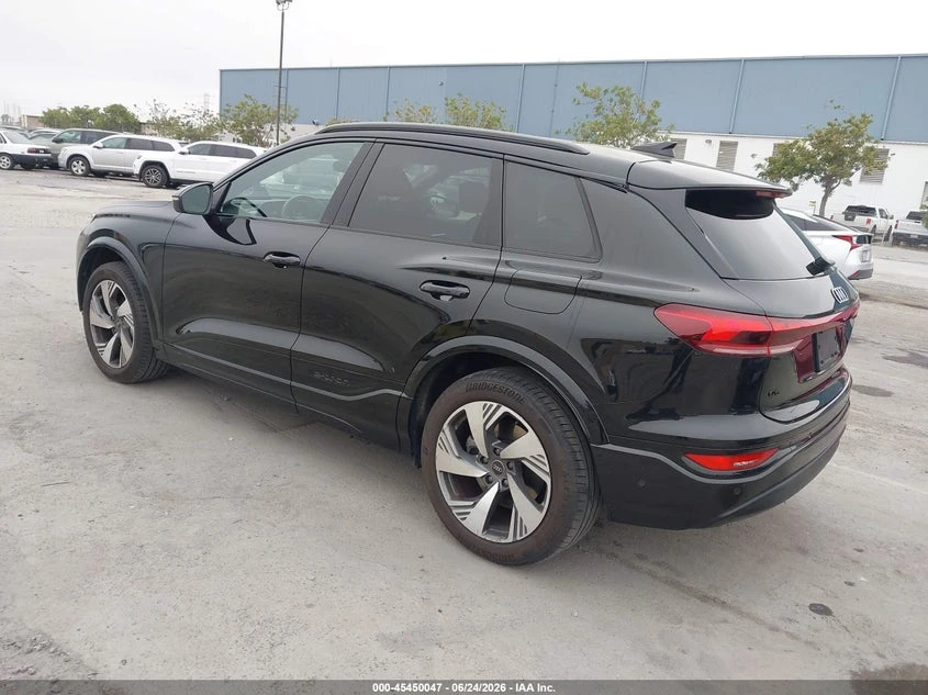 Audi Q6 E-Tron Premium Plus Quattro, снимка 3 - Автомобили и джипове - 55533932