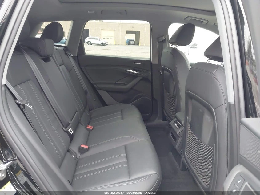 Audi Q6 E-Tron Premium Plus Quattro, снимка 8 - Автомобили и джипове - 55533932