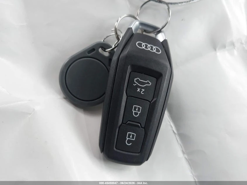 Audi Q6 E-Tron Premium Plus Quattro, снимка 11 - Автомобили и джипове - 55533932