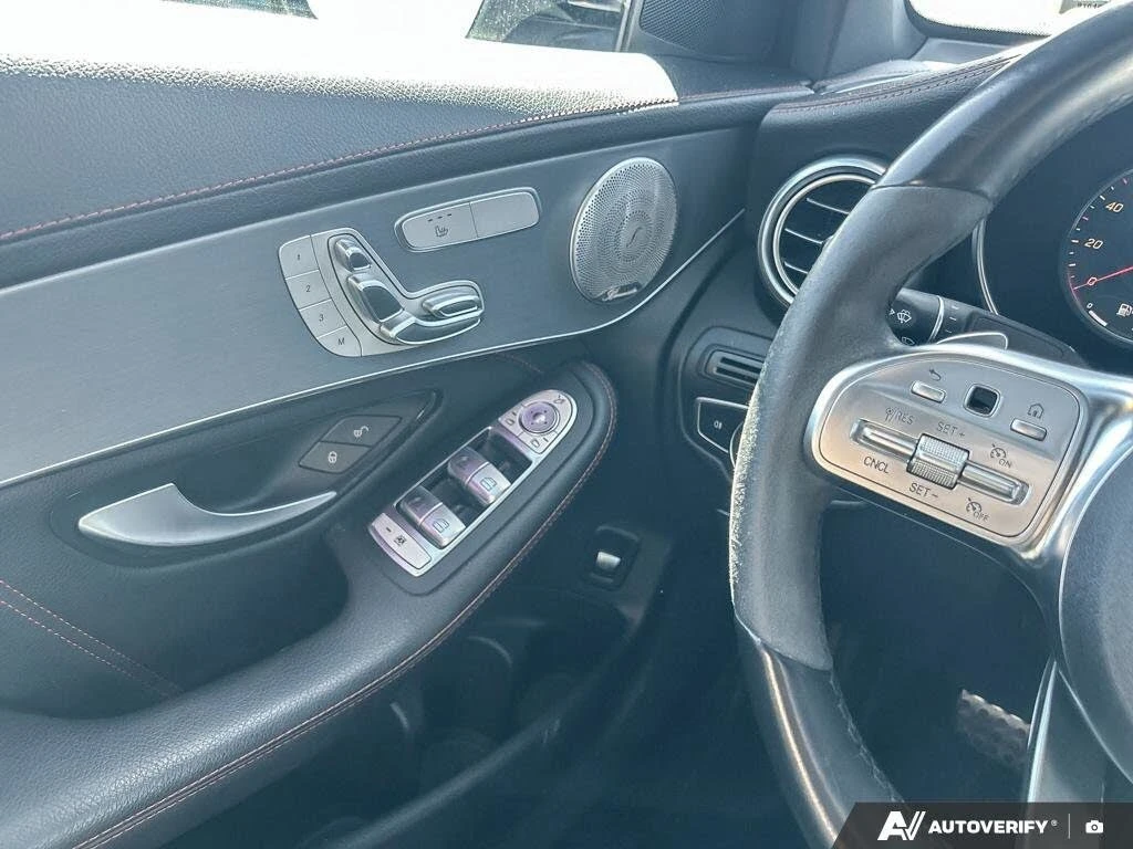 Mercedes-Benz GLC 300 4MATIC/SPORT-PKG/DRIVE-ASSISTS/SUNROOF, снимка 14 - Автомобили и джипове - 55676112