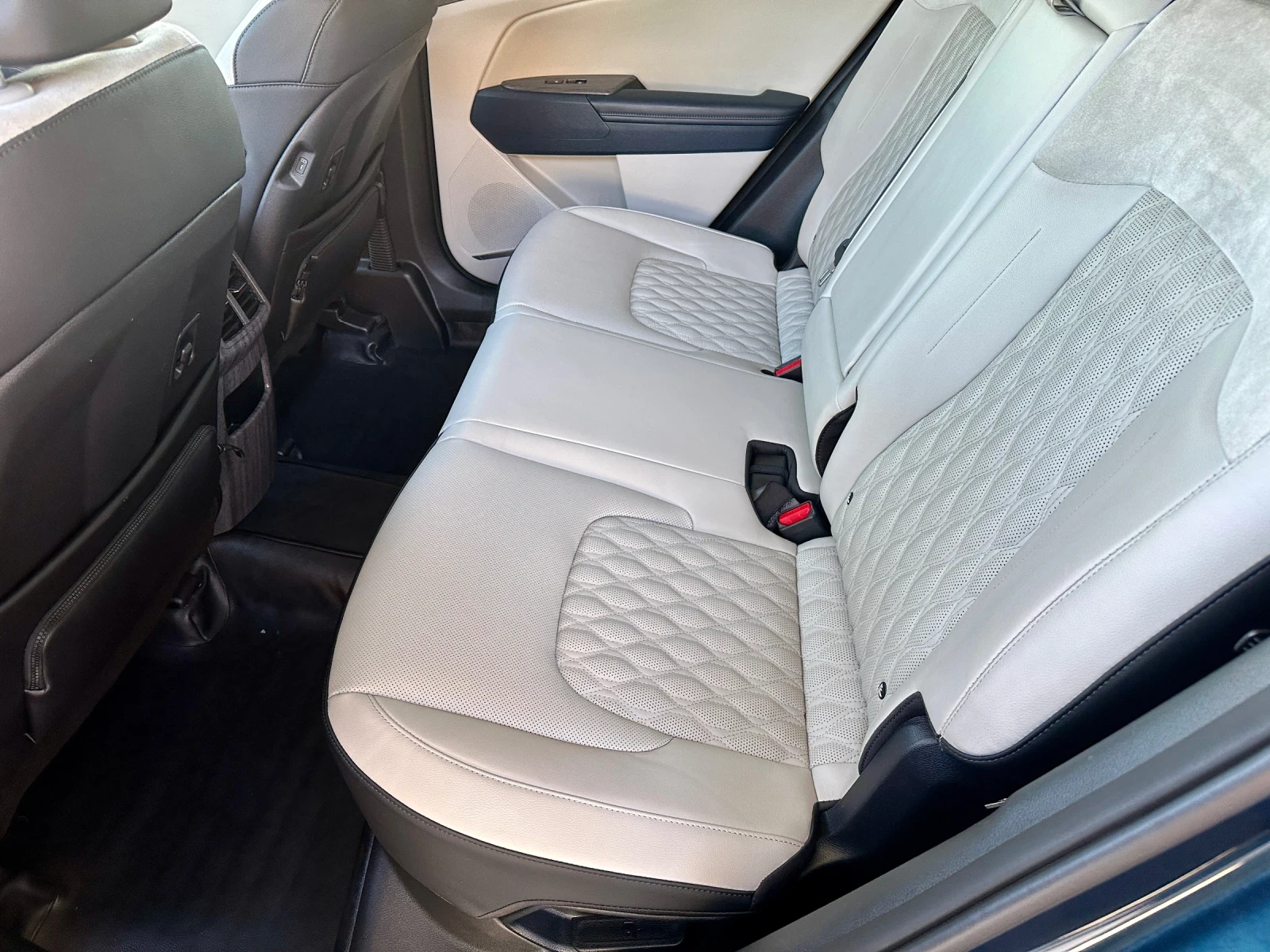 Kia Sportage 2.0 ГАЗ, X- LINE, KRELL, 360 КАМЕРА, AMBIENT LIGHT, снимка 9 - Автомобили и джипове - 55742058