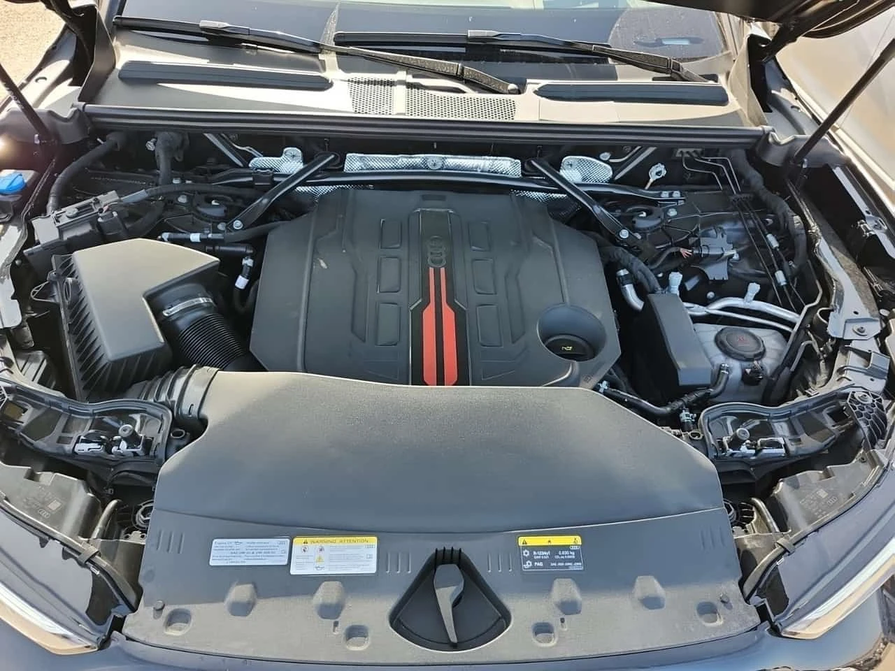 Audi SQ5 TECHNIK| B&O| MASSAGE| MATRIX| 2 КЛЮЧА| , снимка 17 - Автомобили и джипове - 56324043