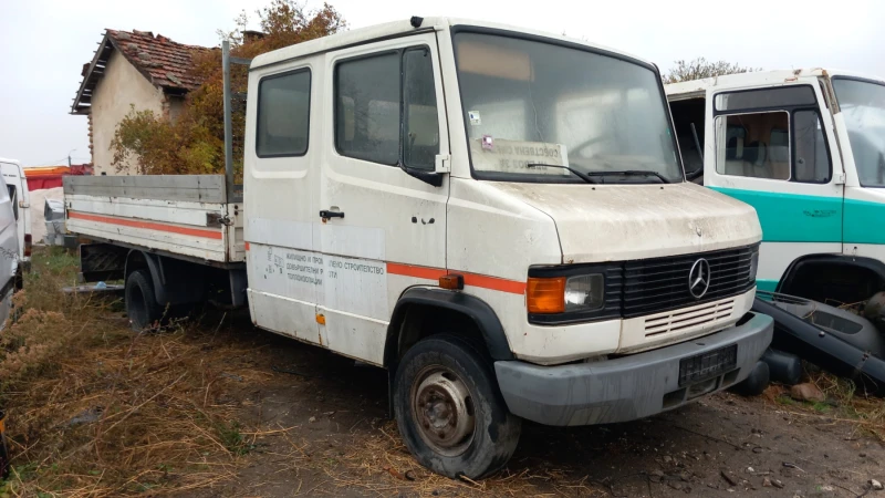 Mercedes-Benz 709 Дубъл кабина , снимка 3 - Бусове и автобуси - 28782179