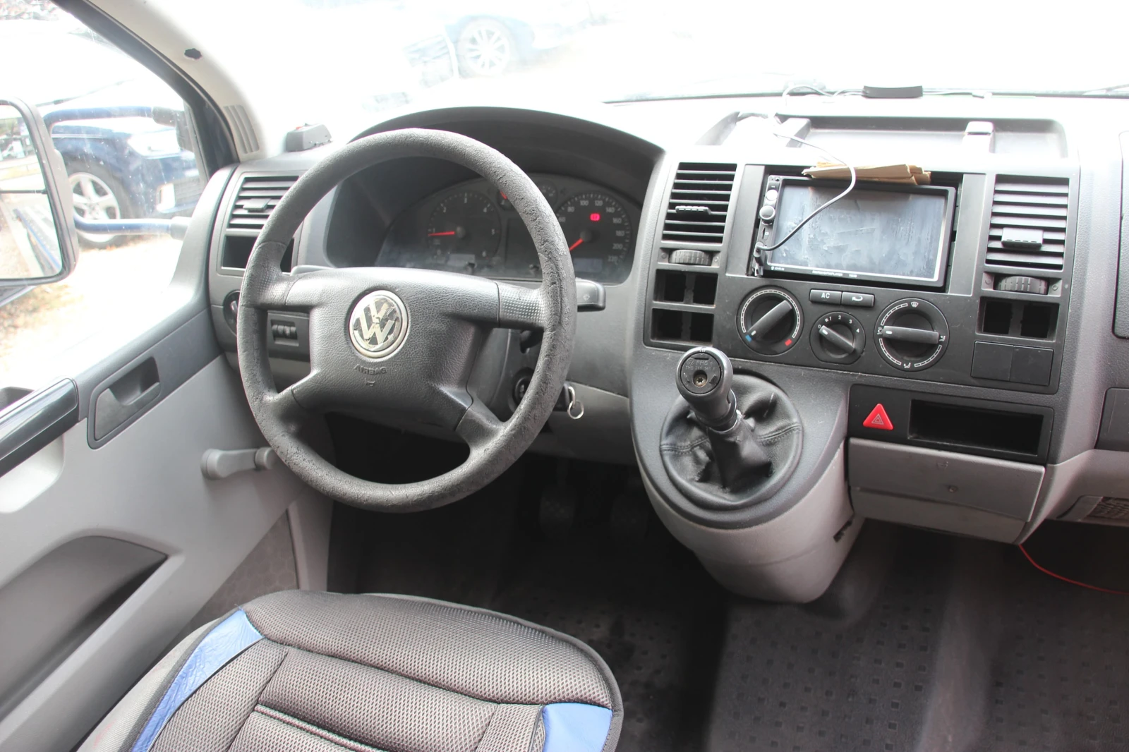 VW Transporter 2.5 TDI  ПЪТНА ПОМОЩ    - изображение 10