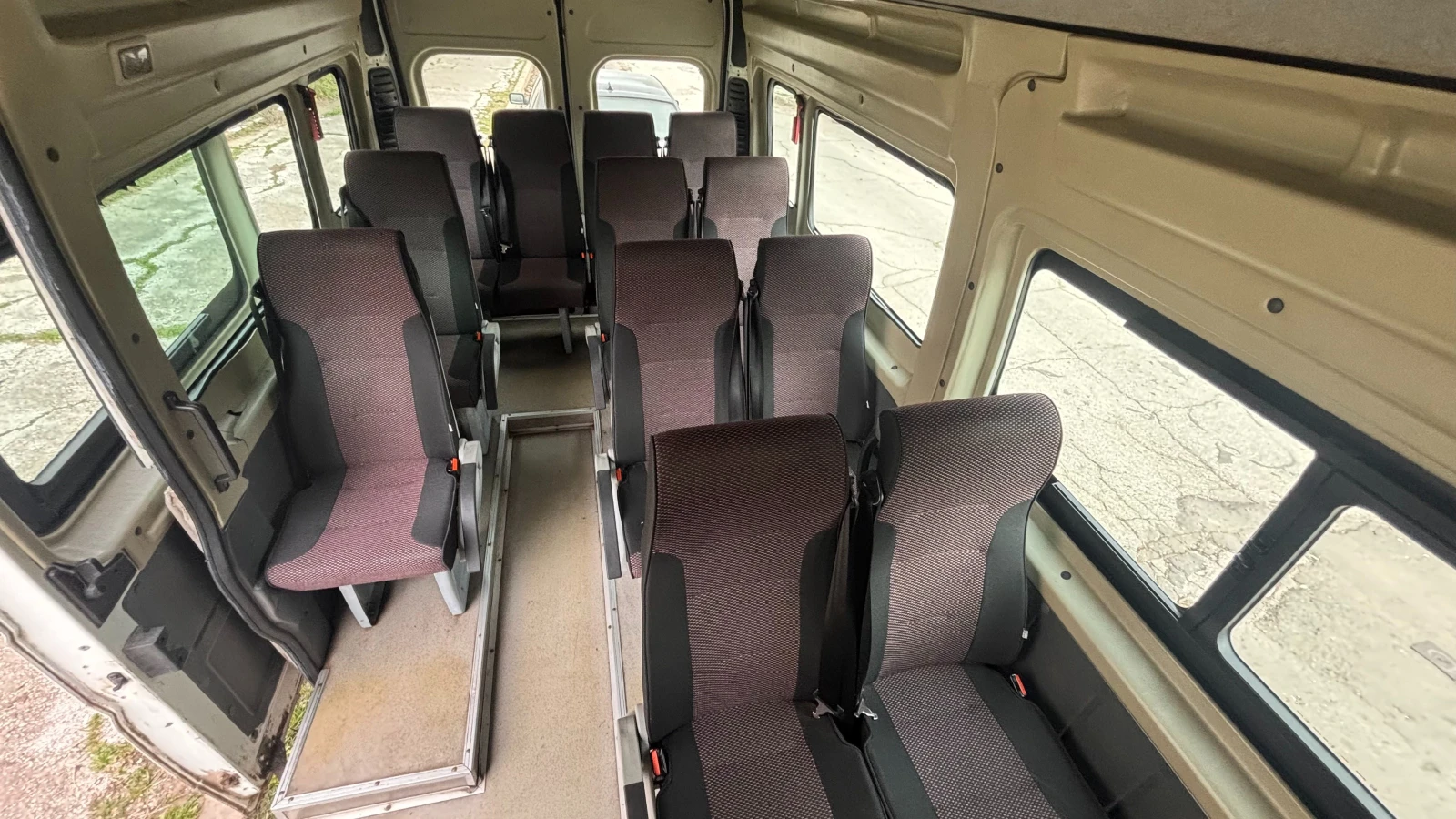 Peugeot Boxer, снимка 11 - Бусове и автобуси - 54139558