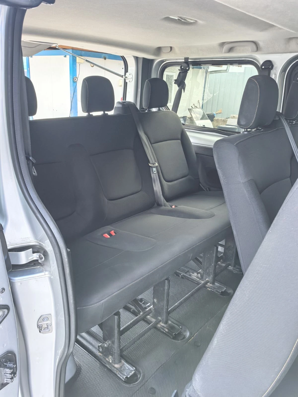 Renault Trafic 1.6cdti-EURO6, снимка 15 - Бусове и автобуси - 54622395