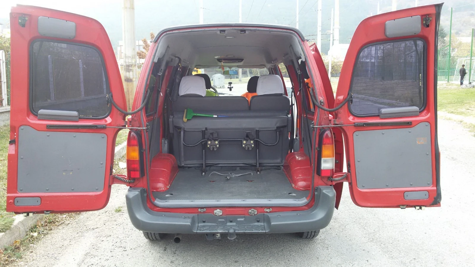 Nissan Vanette Cargo, снимка 5 - Бусове и автобуси - 54648817