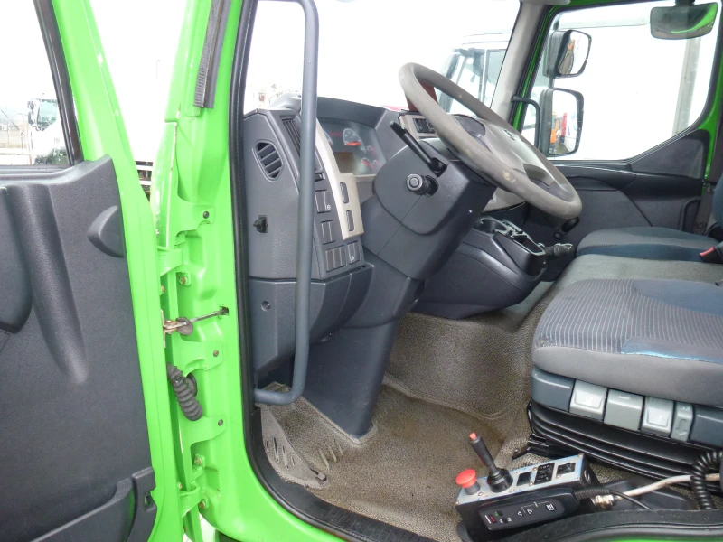 Volvo Fl 11990кг. ТЕЛЕСКОП, снимка 8 - Камиони - 53023869