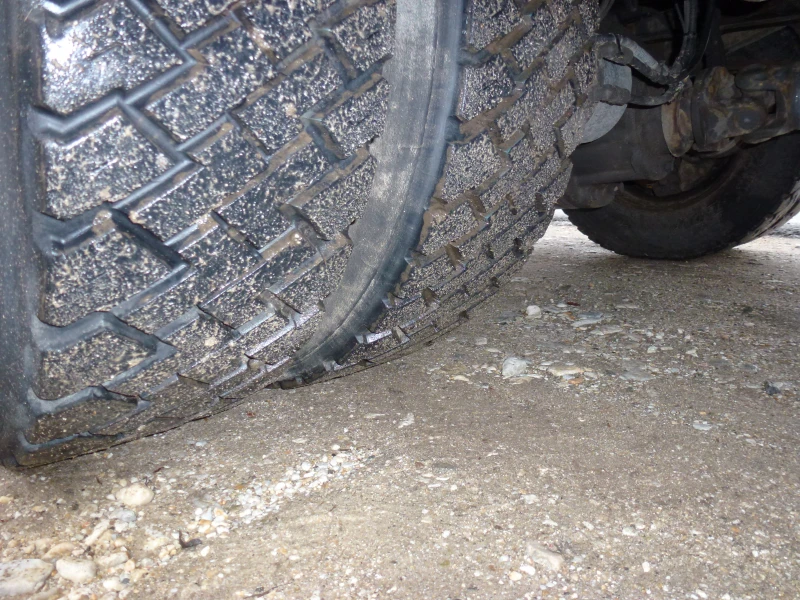 Volvo Fl 11990кг. ТЕЛЕСКОП, снимка 7 - Камиони - 53023869