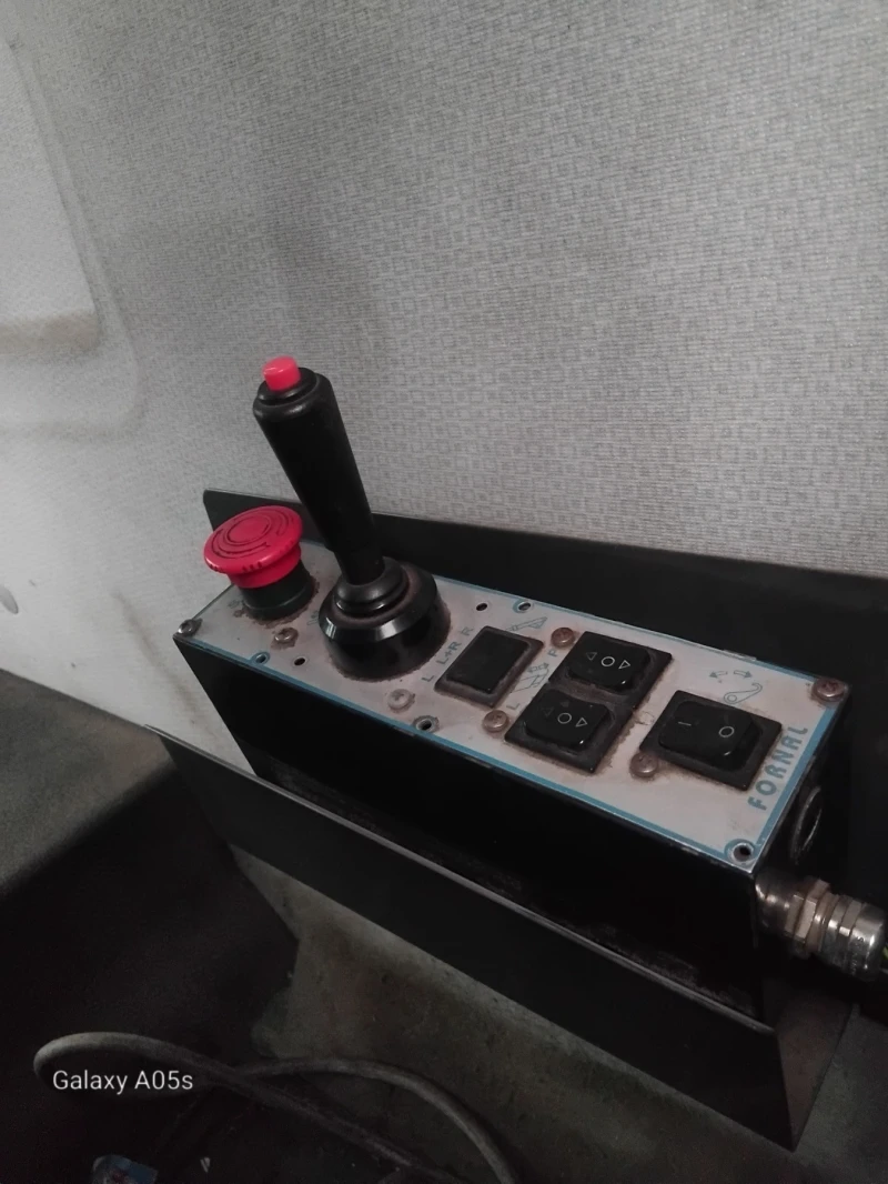 Volvo Fl 11990кг. НАЛИЧЕН, снимка 7 - Камиони - 53023869