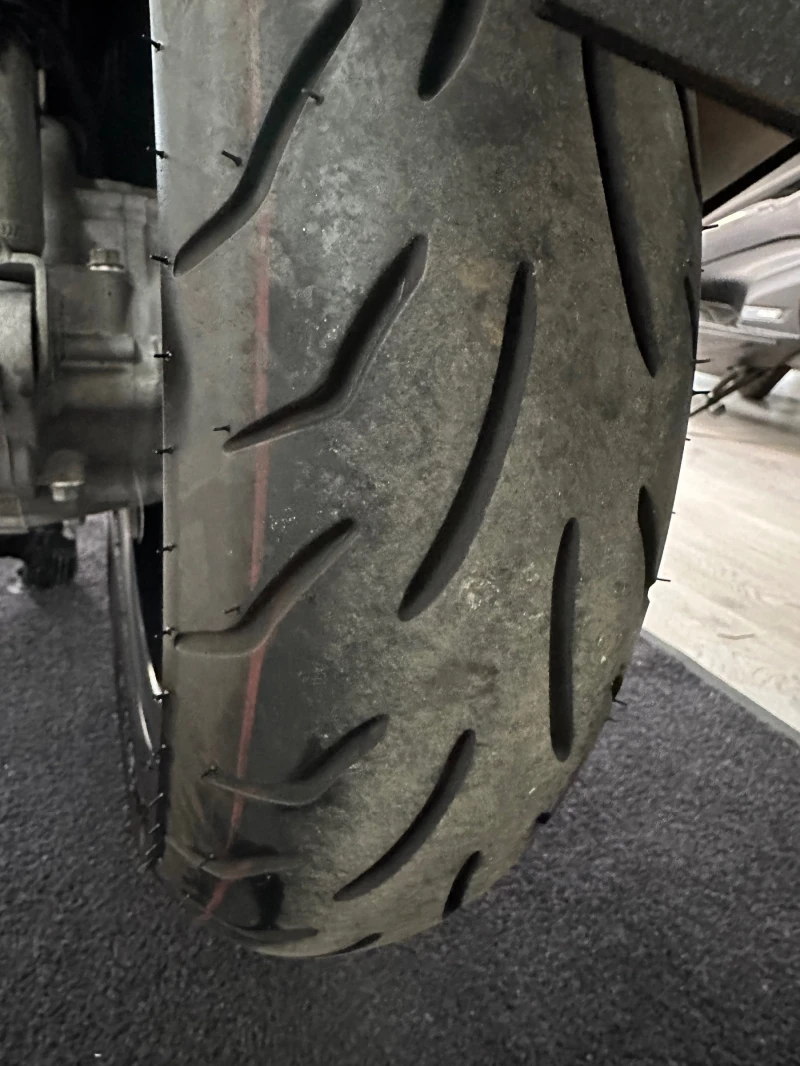 Honda Forza 350i Deluxe 06.2022г., снимка 16 - Мотоциклети и мототехника - 51894881