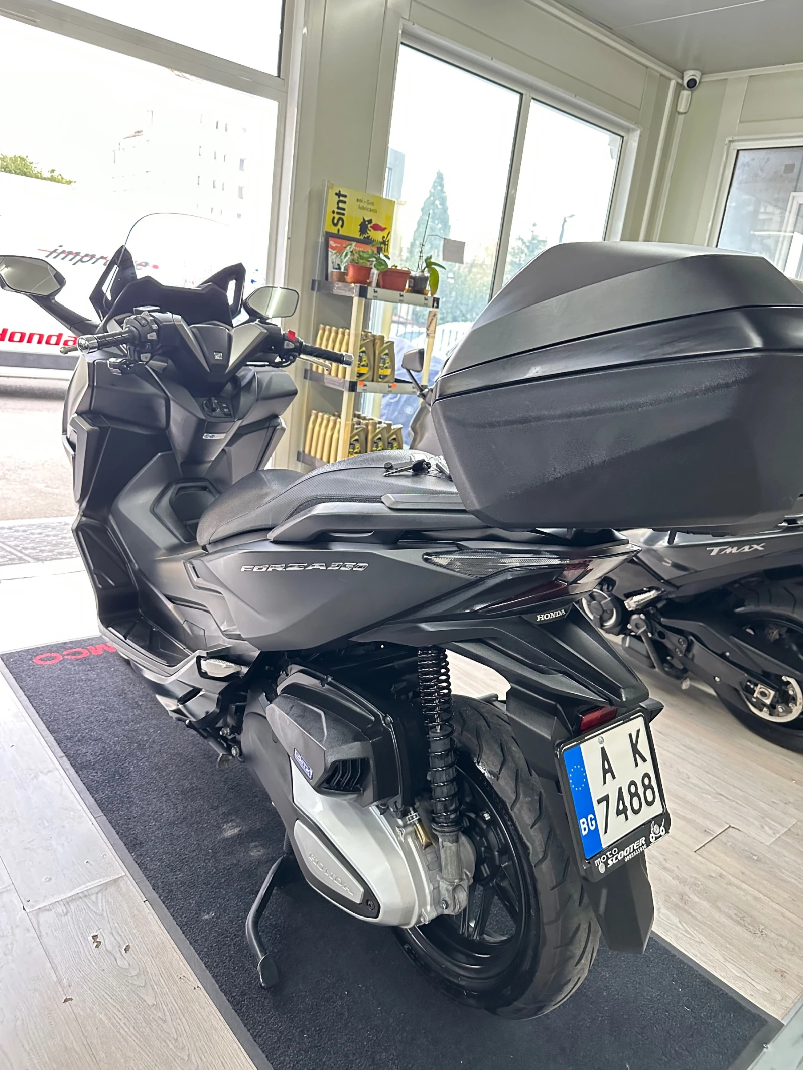 Honda Forza 350i Deluxe 06.2022г. - изображение 9