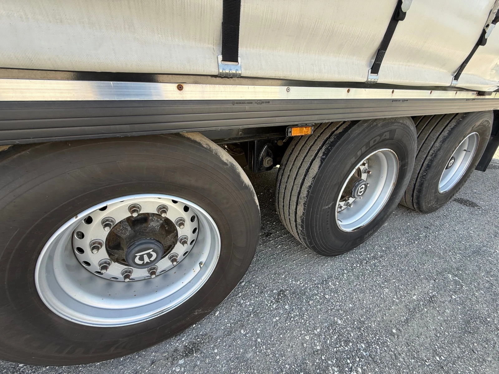 Полуремарке Krone Profi Liner SD, снимка 13 - Ремаркета - 55776053