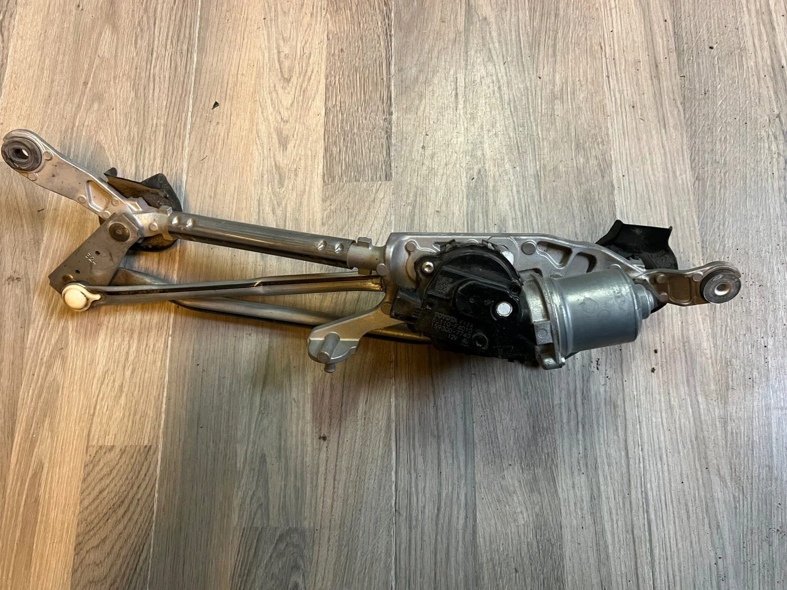 85110-F4010  ������� � ��������� ������ �������� Toyota CHR  159300-7740 | Mobile.bg � ����������� 1