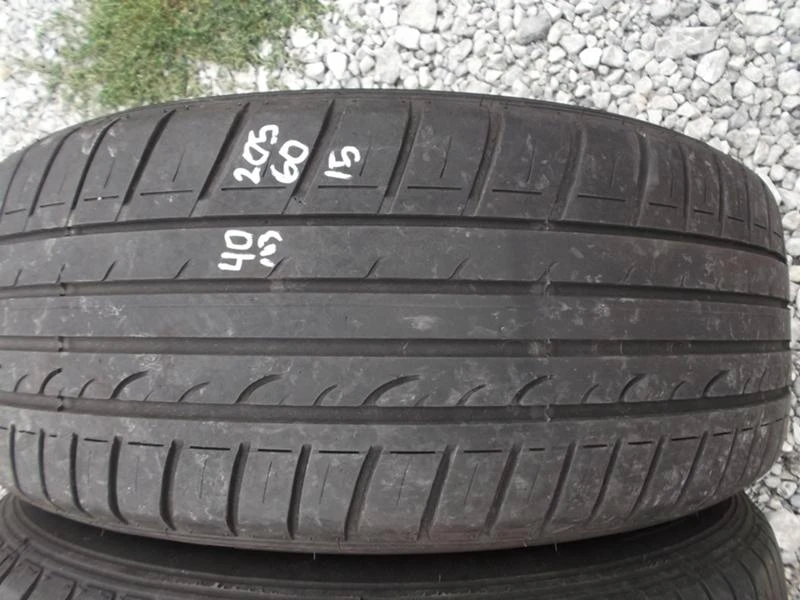 Гуми Летни 205/60R15, снимка 4 - Гуми и джанти - 15699192